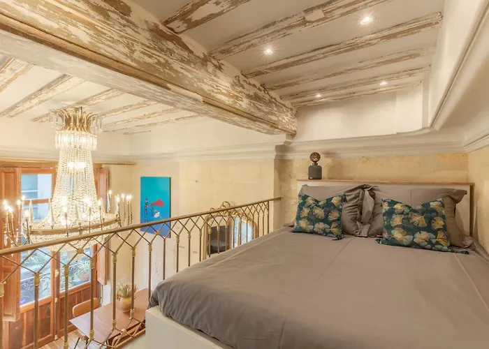 La Sainte Catherine 215 *